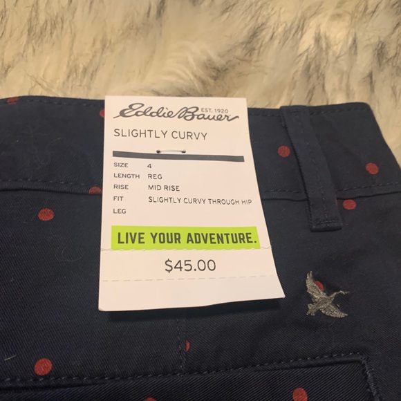 Eddie Bauer Slightly Curve Polka Dot Shorts - Picture 3 of 3